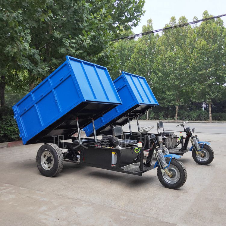 油電兩用礦用電動·翻斗車出口創(chuàng)匯中