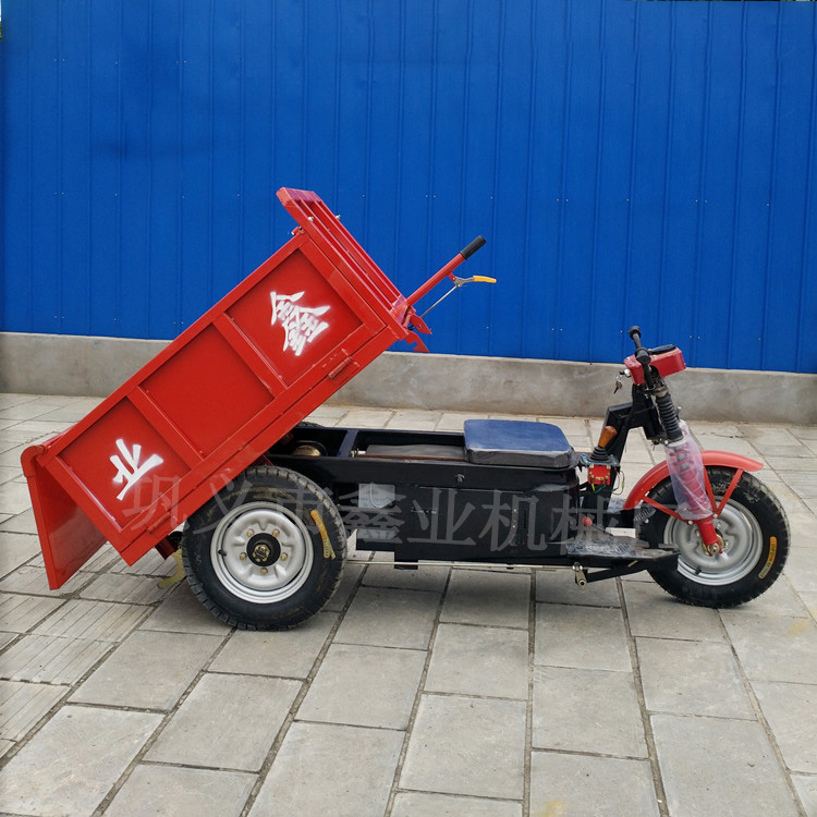 助力房地產(chǎn)工地手掀電動翻斗車 助力房地產(chǎn)工地手掀電動翻斗車